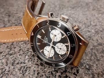 Tag Heuer Autavia chrono panda inverso 