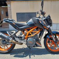 KTM Duke 390 2017 ABS - 18.000km - 2.300