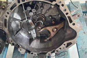 CAMBIO MANUALE COMPLETO TOYOTA Yaris Serie 1ND 1ND