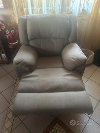 Poltrona reclinabile manuale