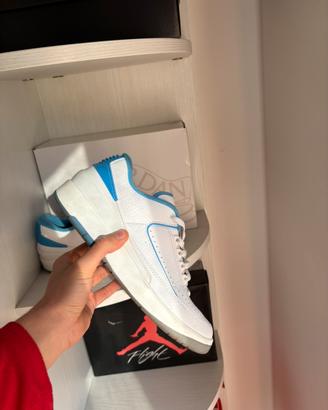 jordan 2 azzurre low