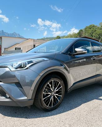 Toyota C-HR 1.2 Turbo CVT 4WD Lounge