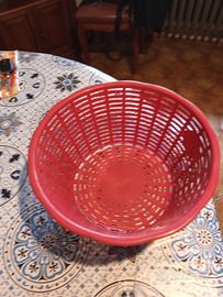 Cestino in Plastica Robusta, x biciclette o altro