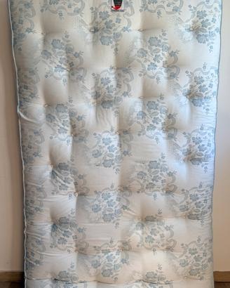 Materasso una piazza e mezzo