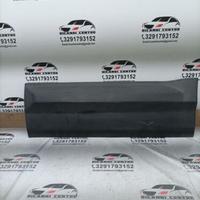 Stampaggio porta posteriore sx land rover freeland
