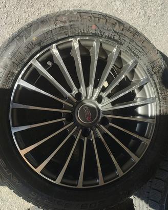 Set 4 Ruote Invernali Completo (Cerchi + Gomme)