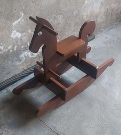 CAVALLO A DONDOLO IN LEGNO FATTO A MANO Tutto per i bambini In