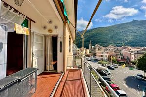 4 LOCALI A FINALE LIGURE
