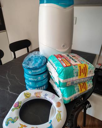 mangiapannolini con sacchi, riduttore e pannolini 