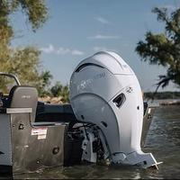 Motore fuoribordo Tohatsu 140 HP