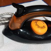 Ferro da stiro da viaggio