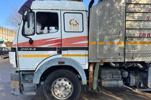 Mercedes Benz SK 2044 Autospurgo