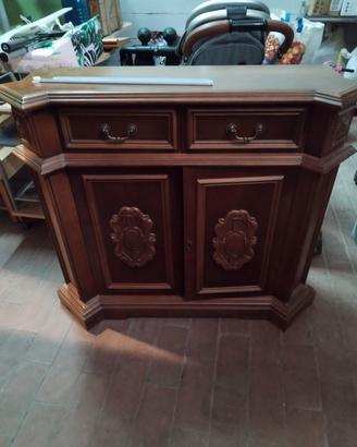 Ingresso in legno con specchiera