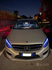 Mercedes classe b180d premium