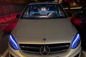 Mercedes classe b180d premium