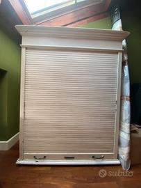 mobile a saracinesca in legno