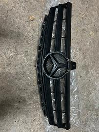 Calandra Mercedes w169