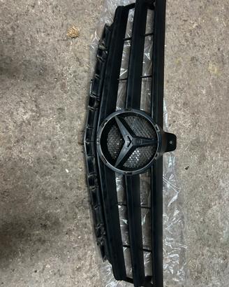 Calandra Mercedes w169