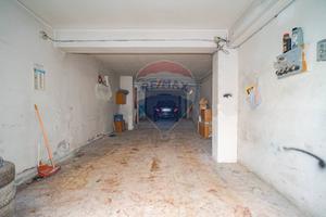 Garage/Box - Gravina di Catania