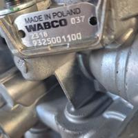 Valvole nuove camion mercedes