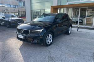 VOLVO - XC40 - B3 automatico Core