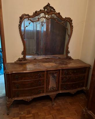 Mobili d’arredo/collezione e specchiere vintage