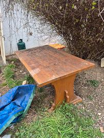 tavolo in legno