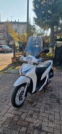 Honda SH Mode 125 2024