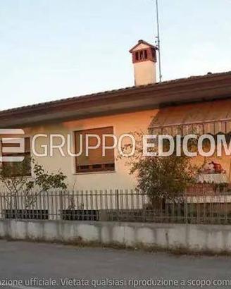 Immobile in asta di 302 m² con 4 locali e box auto