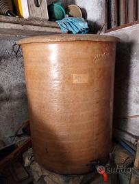 Botte cisterna serbatoio in vetroresina con galleg
