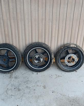 n 3 cerchi Aerox 13"