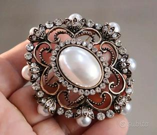 spilla vintage donna