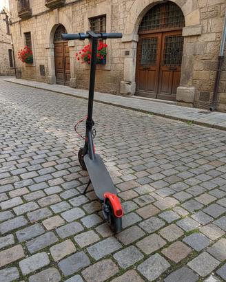 MONOPATTINO M365 PRO BATTERIA NUOVA FEBBRAIO 2026