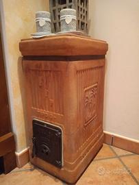 stufa in terracotta Felici Prato