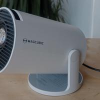 Proiettore MagCubic HY300 Pro con treppiede