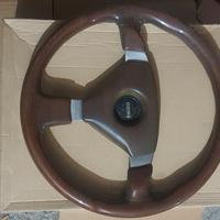 Volante in legno momo compl mozzo per lancia thema