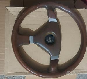 Volante in legno momo compl mozzo per lancia thema