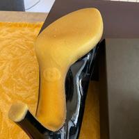 Scarpa Gucci in pelle di vernice nera