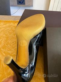 Scarpa Gucci in pelle di vernice nera