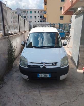 Furgone fiat citroën berlingo