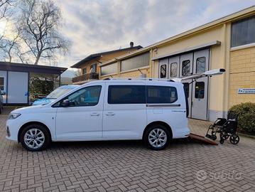 Ford Connect TRASPORTO DISABILI CAMBIO AUTOMATICO