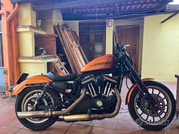 Harley Davidson Sportster 883 Roadster