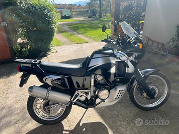 Honda Africa twin xrv 750 del 1992