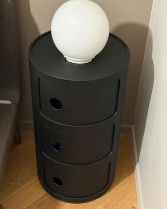 Comodini contenitori Kartell crema e nero