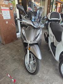 Honda SH 350