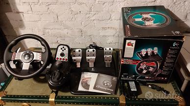 Logitech G27 con cambio