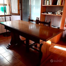 tavolo in legno massello