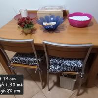Tavolo con 4 sedie