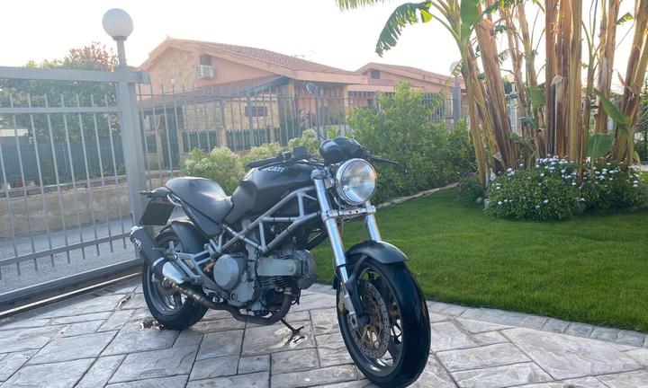 Ducati Monster 620 - 2004