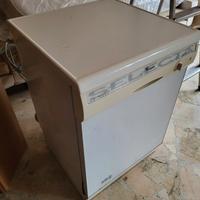 lavastoviglie Whirlpool